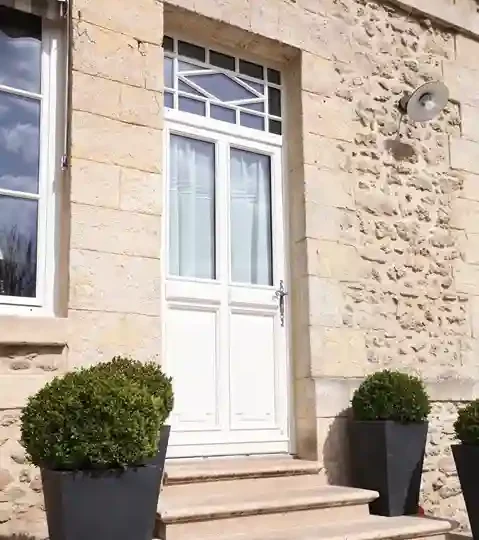 Changer sa porte d’entrée dans le var